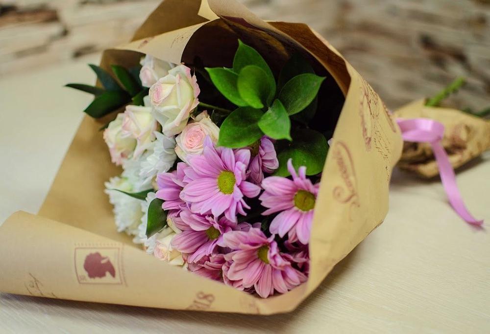 Букет цветов из: Розы и Хризантемы в Болхове