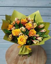Букет цветов из:  Альстромерии и Розы в Болхове