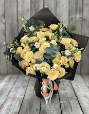 Букет цветов из:  Розы и Лизиантусы в Болхове