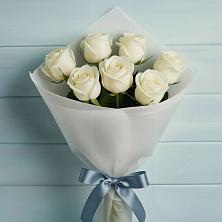 Букет 7 Белых роз Эдлесс Лав в Болхове