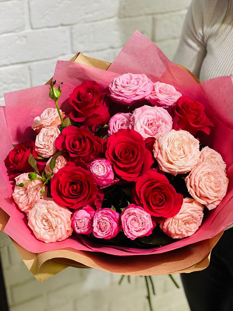 Букет цветов из: Розы в Болхове