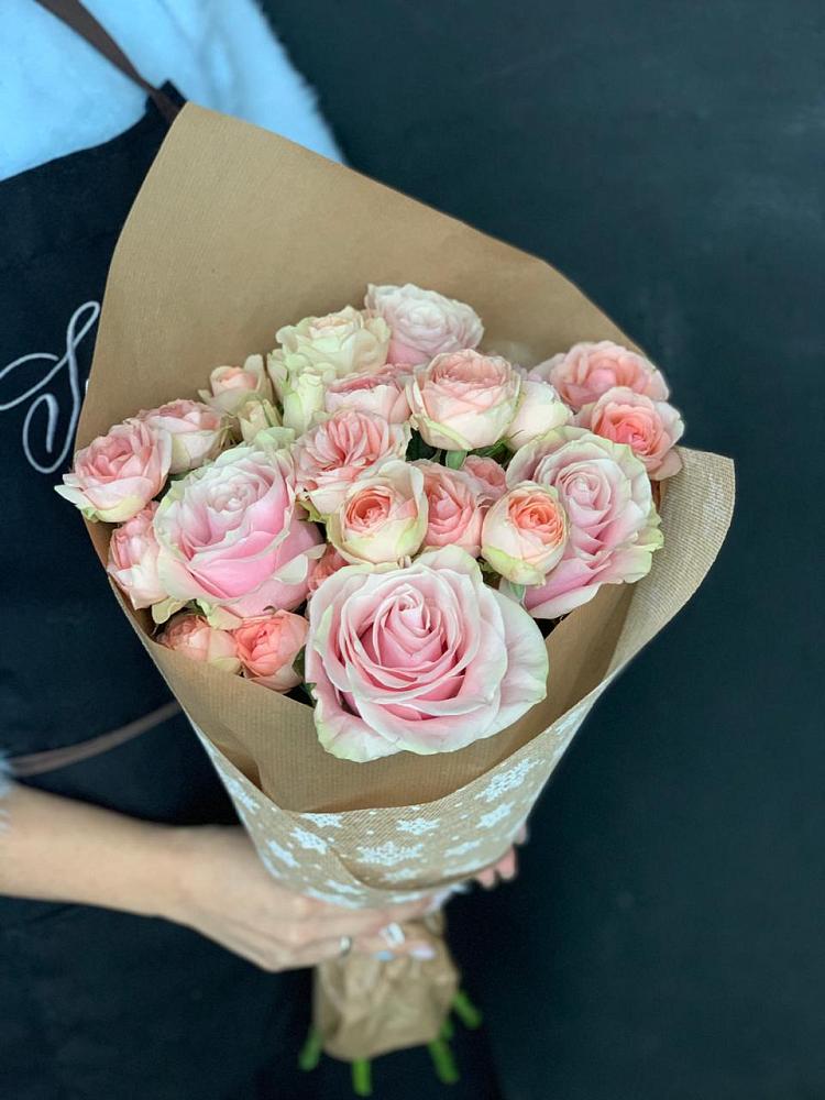 Букет цветов из: Хризантемы и Розы в Болхове