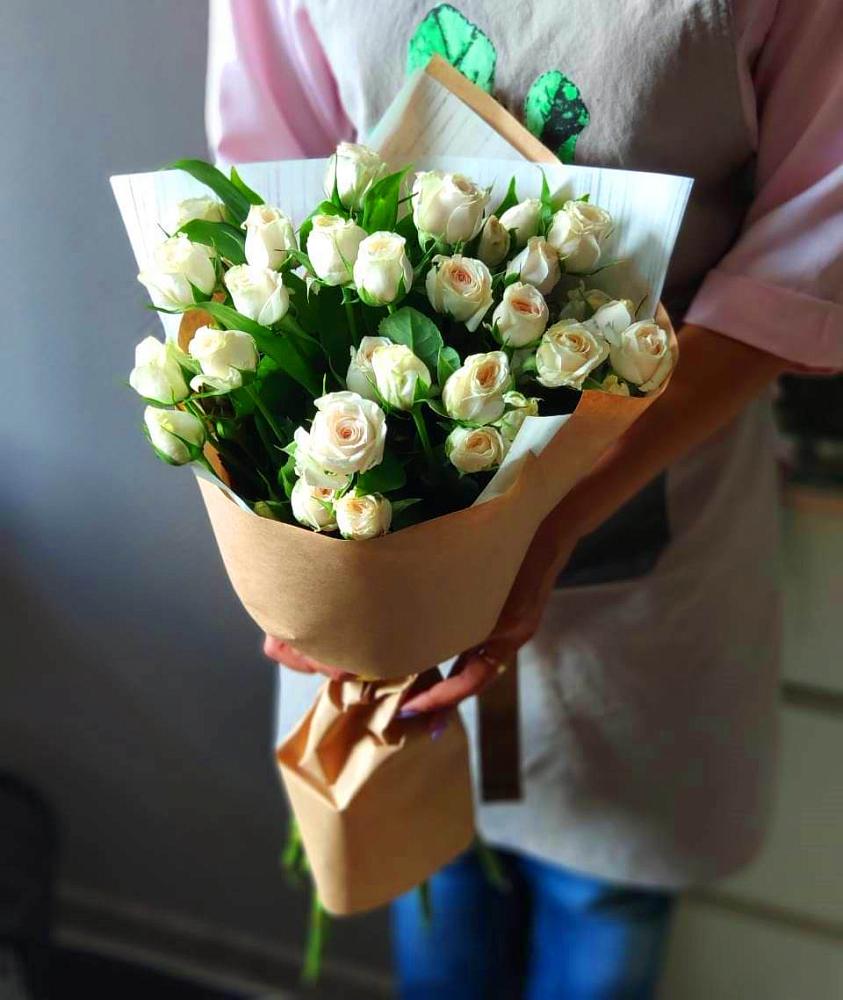 Букет цветов из: Розы в Болхове