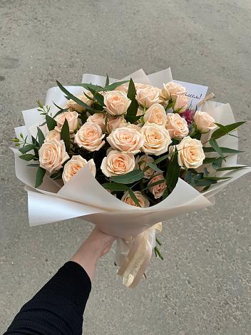 Букет Кремовые розы Латте в Болхове